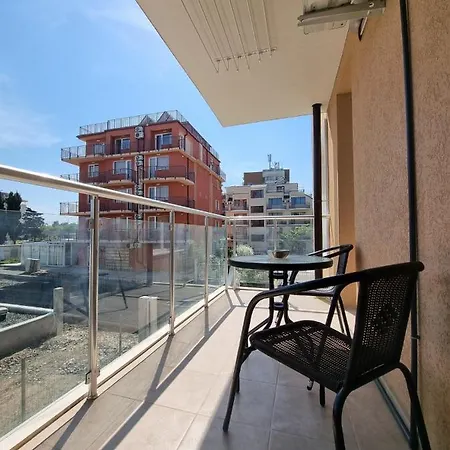 Studio Happy Neptun - 5 Min To The Apartment Primorsko